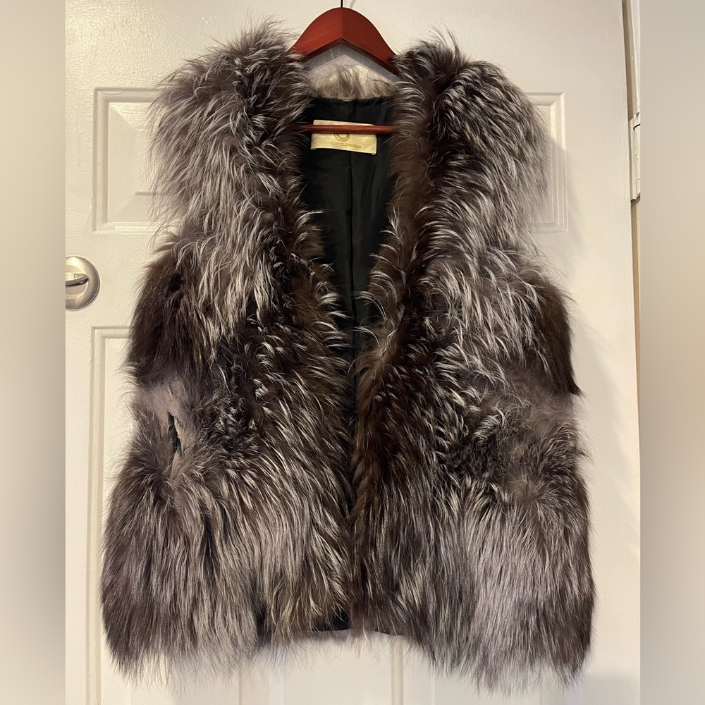 Real fox fur vest 100$